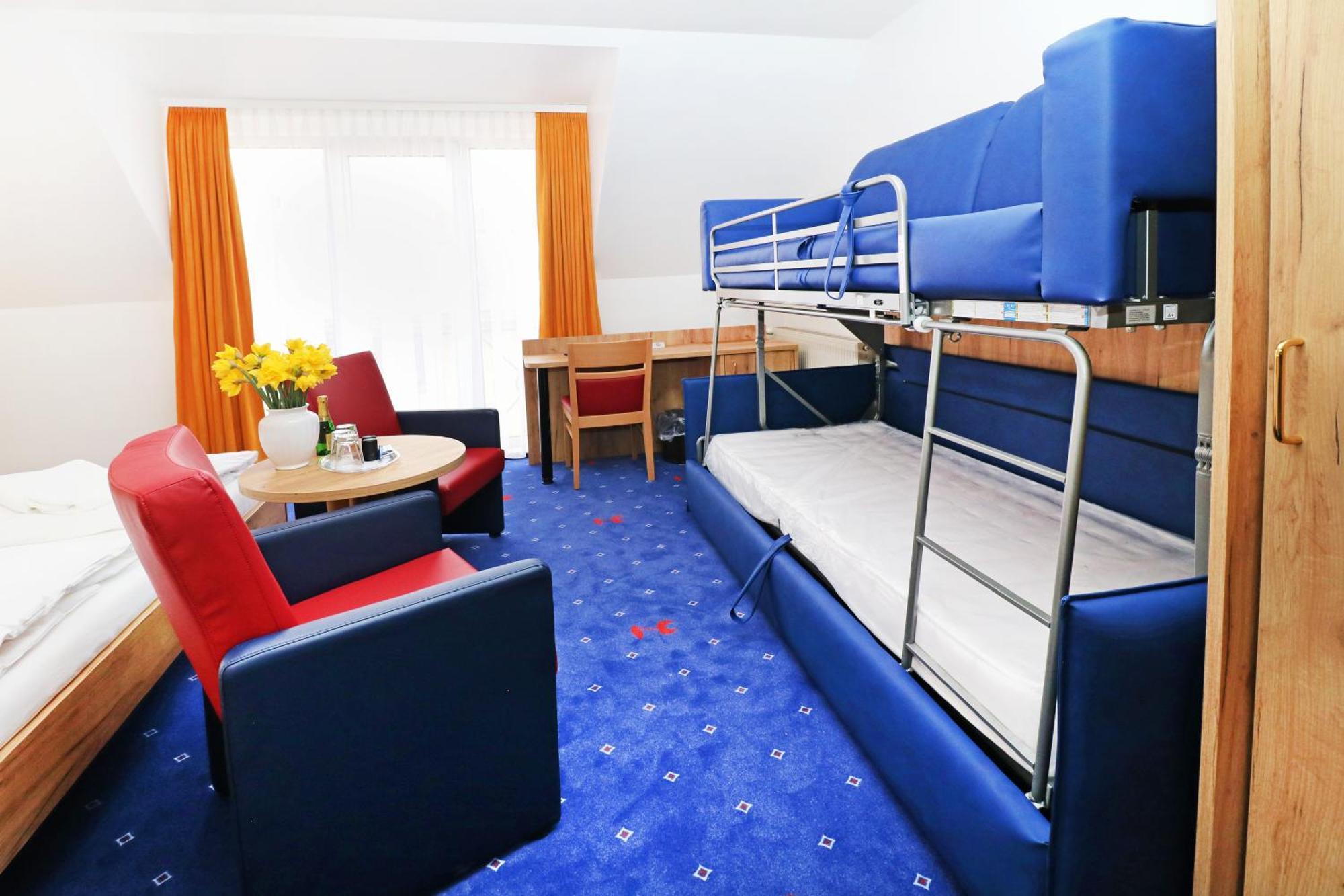 Hotel Pension Kirschstein Волгаст Екстериор снимка