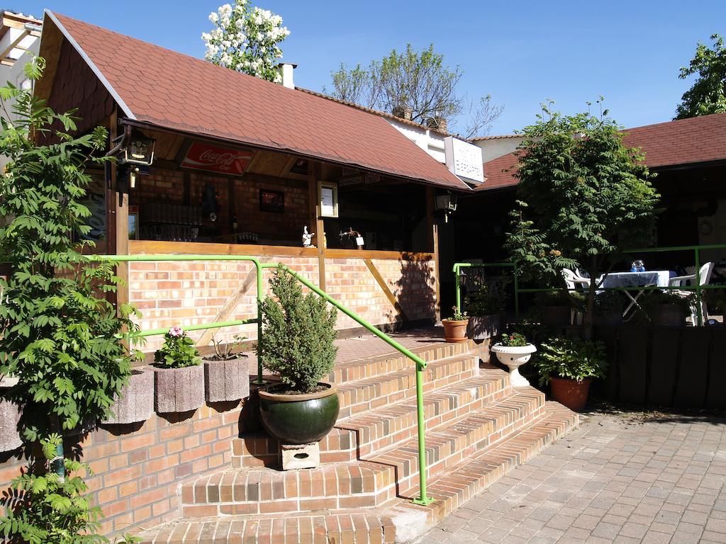 Hotel Pension Kirschstein Волгаст Екстериор снимка