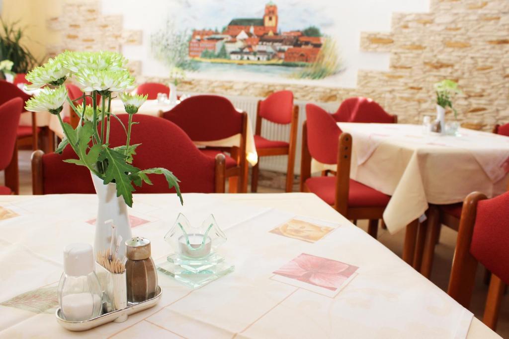 Hotel Pension Kirschstein Волгаст Екстериор снимка